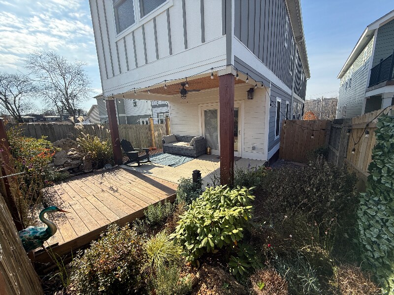 Building Photo - 3813 Dr Walter S Davis Blvd