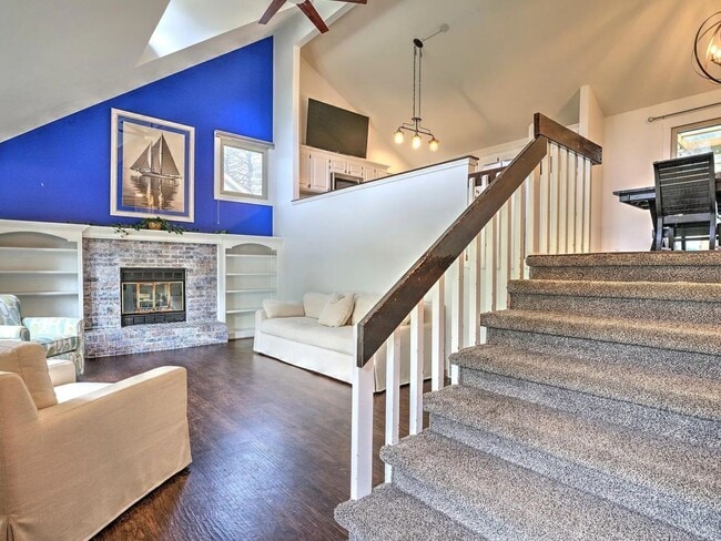 Building Photo - Papillion Home For Rent Near Offutt AFB