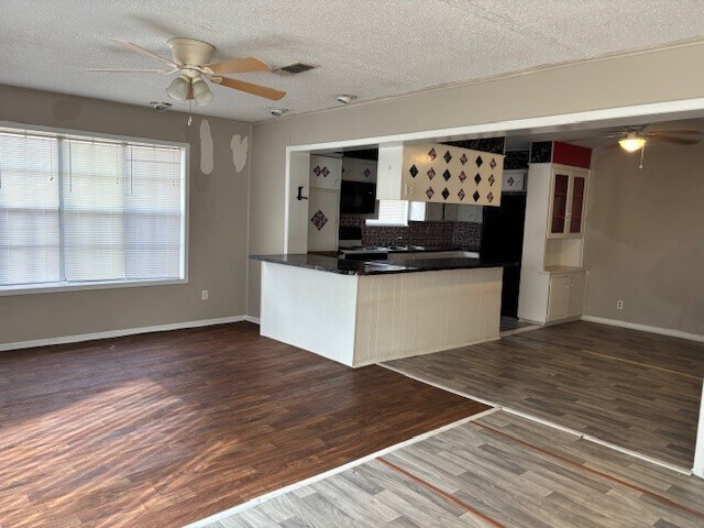 Building Photo - 1408 Illinois Ave