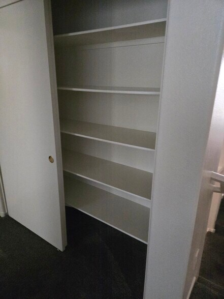 Building Photo - 8007 Torremolinos Ave