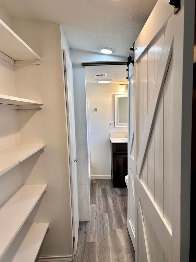 Building Photo - Remodeled Home In Patrick Henry/Edison School District!