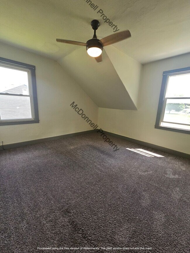 Building Photo - 316 S Elmwood Ave