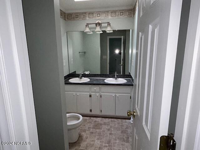 Building Photo - 2385 Vineyard Dr