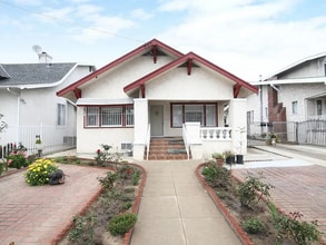 Building Photo - 4625 Kingswell Ave