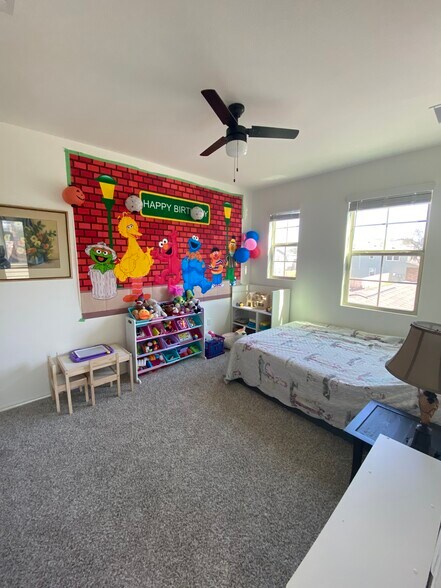 Building Photo - 10406 Bramble Berry Dr