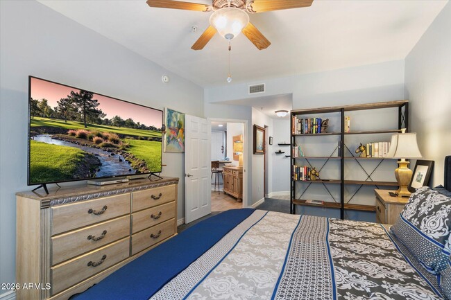 Building Photo - 5450 E Deer Valley Dr