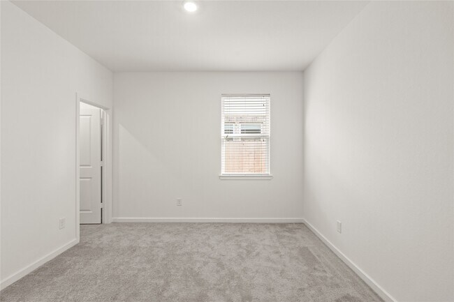 Building Photo - 21918 Wycombe Ter Wy