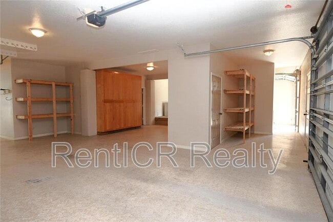 Building Photo - 116 Lorraine St