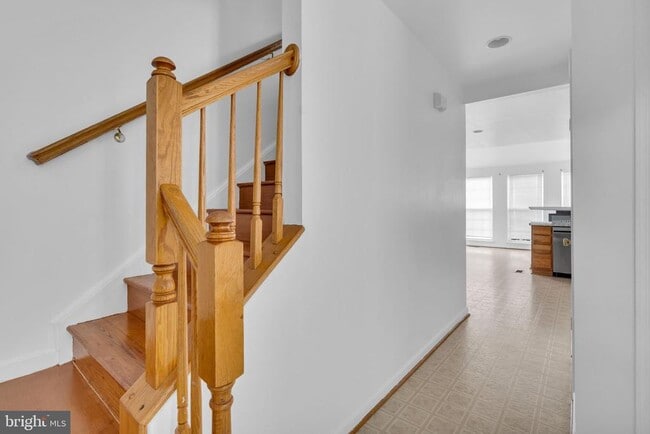 Building Photo - 5413 Silver Maple Ln