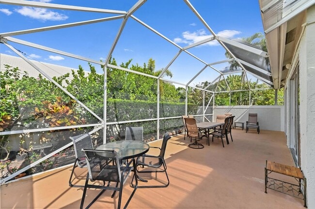 Building Photo - 8319 Horseshoe Bay Rd