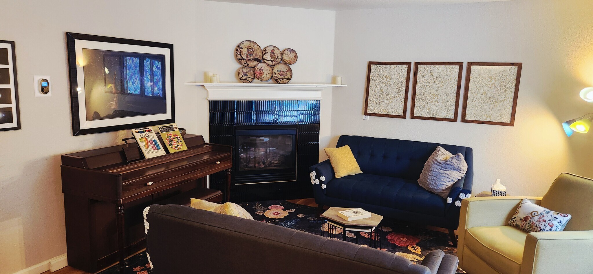 Living Room - 976 Monroe Ave