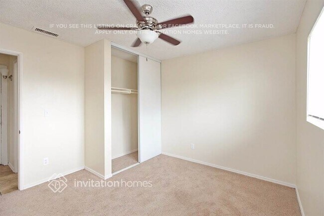 Building Photo - 10533 Gramercy Pl