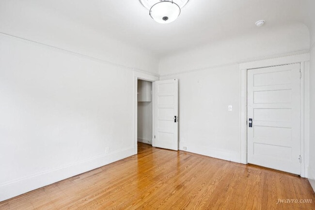 Building Photo - 848 14th St