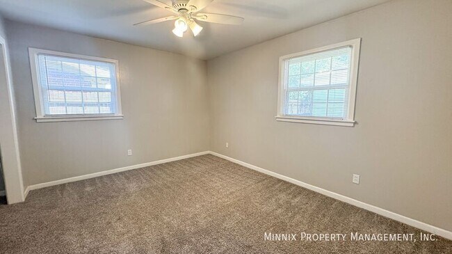 Building Photo - 4817 45th St