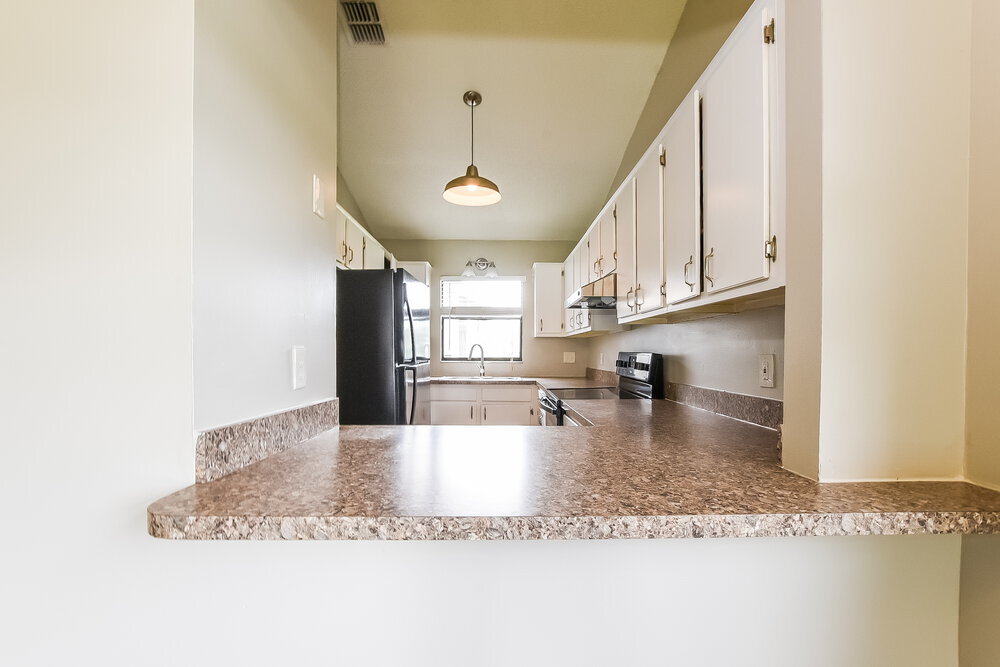 Building Photo - 8611 Drayton Ct