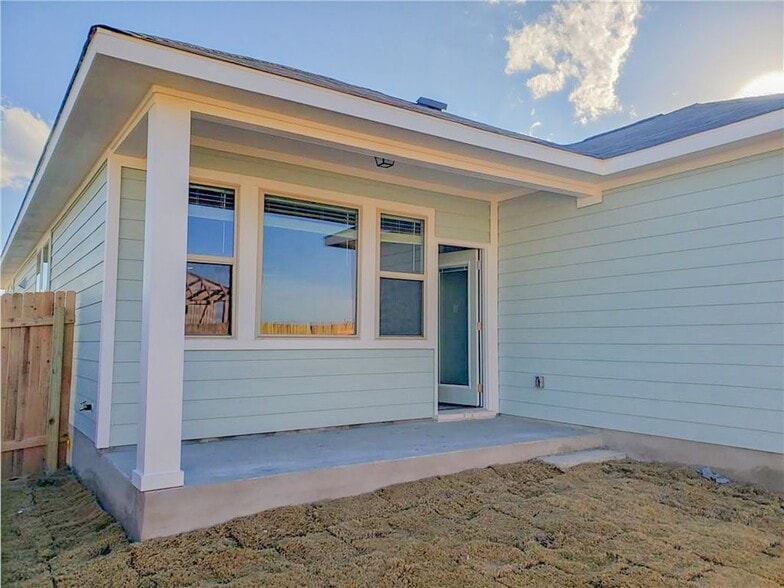 Building Photo - 221 El Dorado Rd