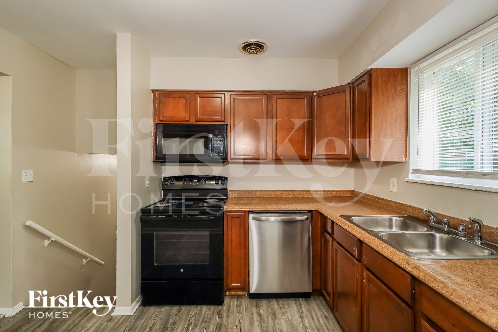 Building Photo - 10602 Morning Glory Ln