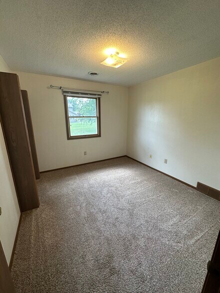 Bedroom 2 - 718 Randy Rd