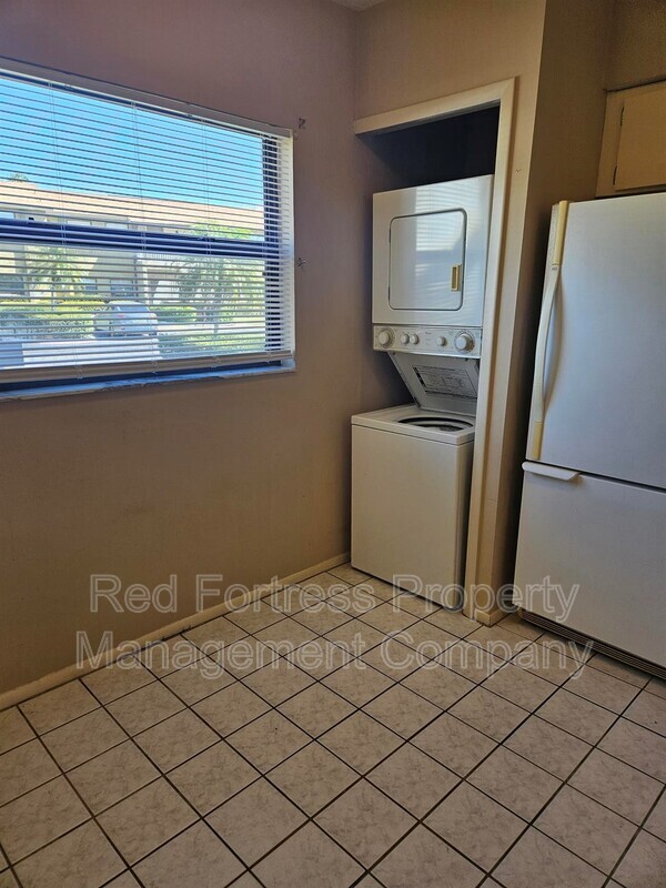 Building Photo - 4777 Orange Grove Blvd