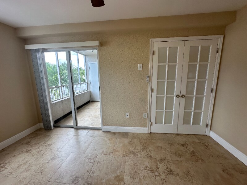 Building Photo - 2851 N Oakland Forest Dr