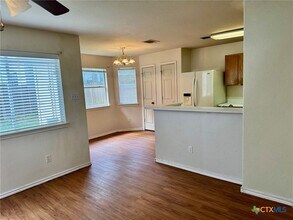 Building Photo - 130 Cedargrove