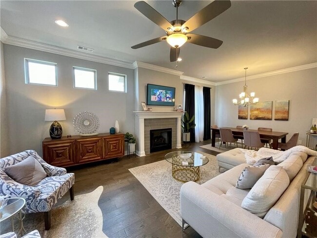 Building Photo - 4703 SW Lilly St