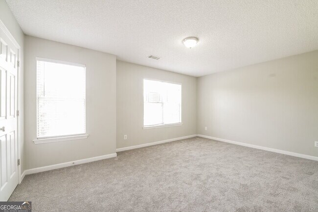 Building Photo - 111 Galway Ln