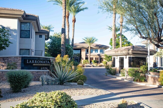 Building Photo - 6900 E Princess Dr