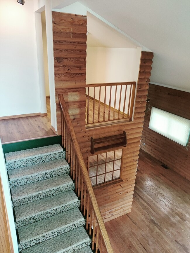 Building Photo - 1101 Sausalito Ct