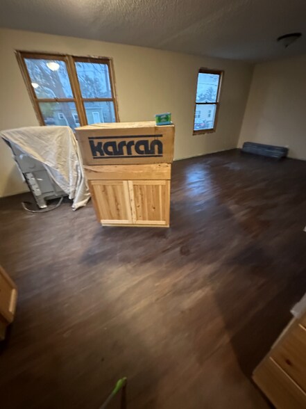 Building Photo - 1134 Birchmont Dr NE