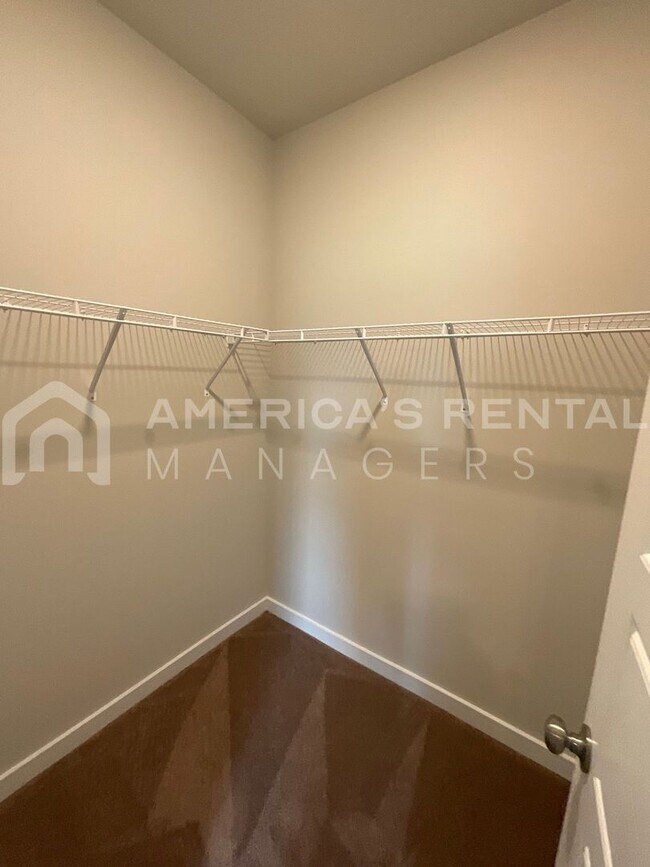 Building Photo - Home for Rent in Weaver AL! Available to View Now!!!