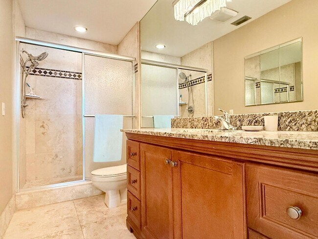 Building Photo - 10678 Ocean Palm Way