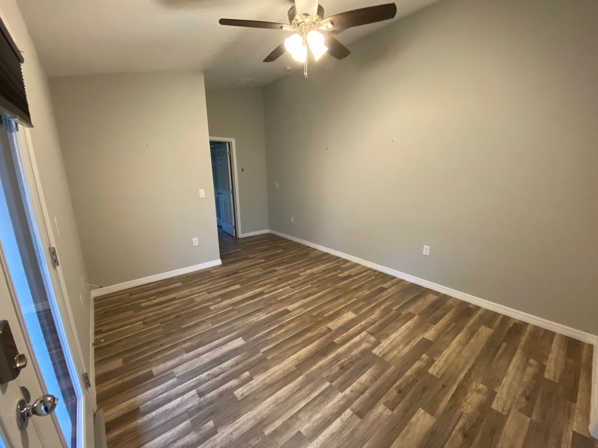 Building Photo - 2336 E Jersey Ave