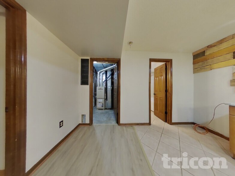 Building Photo - 3909 NW 74th St