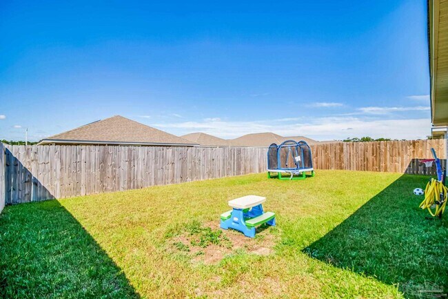 Building Photo - 4385 White Birch Ct