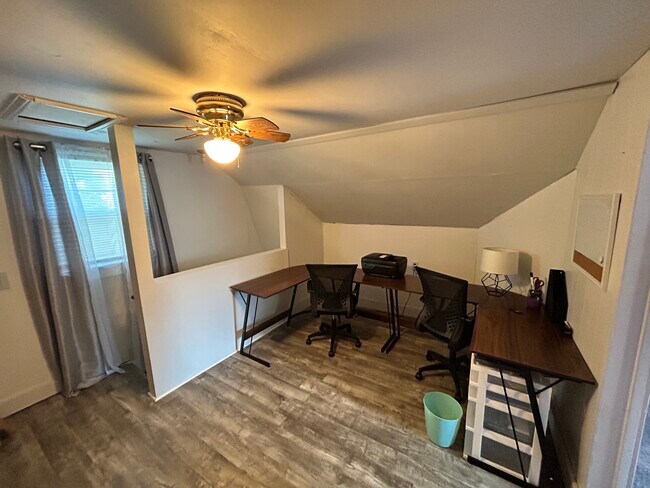 Building Photo - 249 Brayton Rd