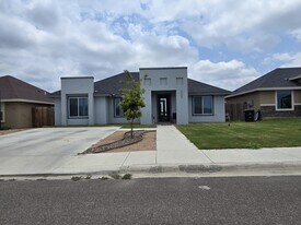 Building Photo - 2322 Rio Pecos Dr