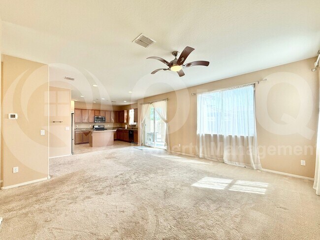 Building Photo - 218 N 109th Dr