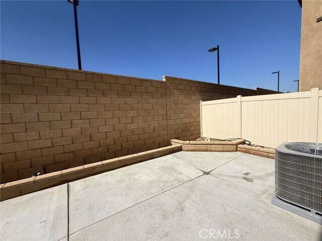 Building Photo - 16040 Olivas Ln