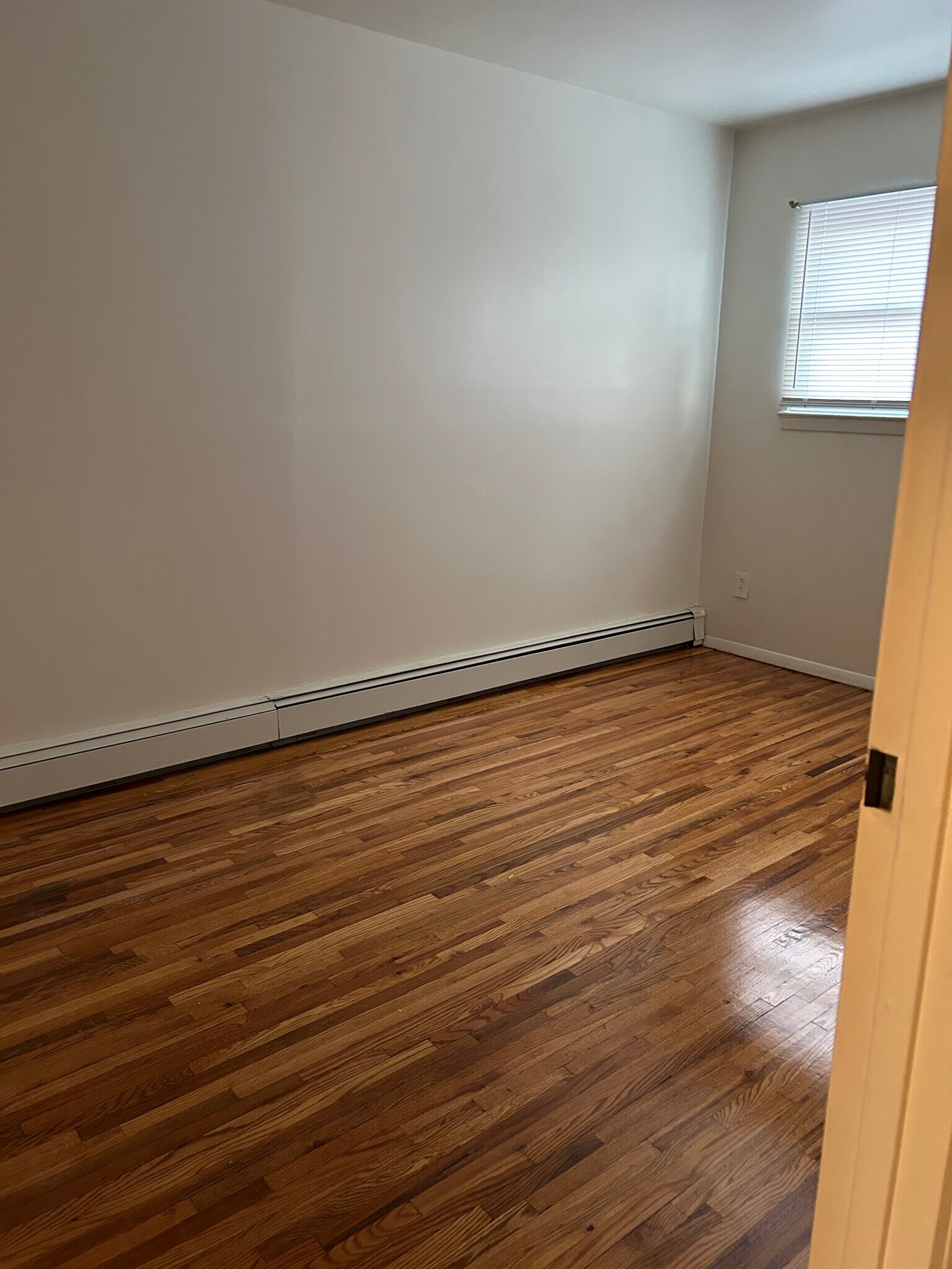 Building Photo - 450 Beach 63rd St