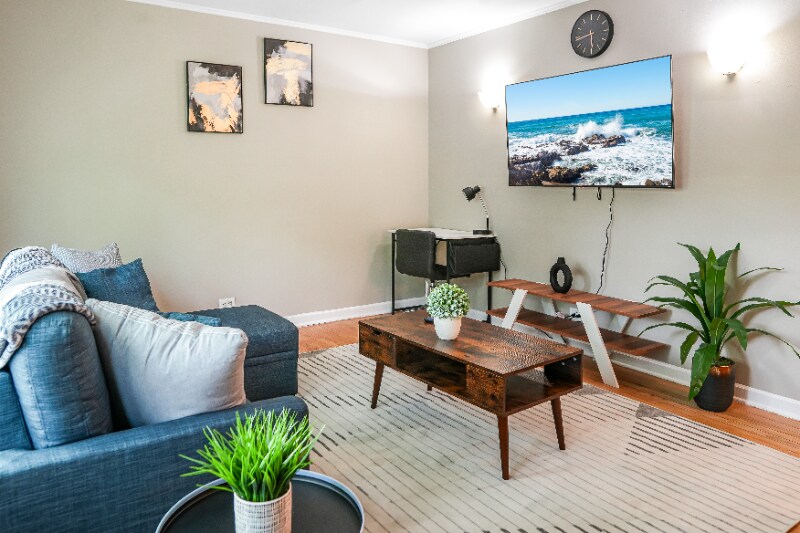 Primary Photo - 432 Elmwood Ave