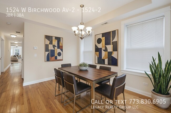 Building Photo - 1524 W Birchwood Ave