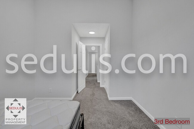 Building Photo - 190 Pine Shadow Dr