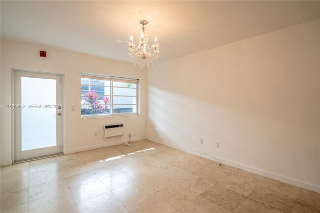 Building Photo - 1120 Euclid Ave