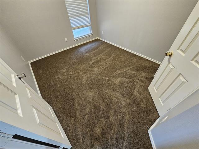 Building Photo - 5886 Cliff Ridge Dr