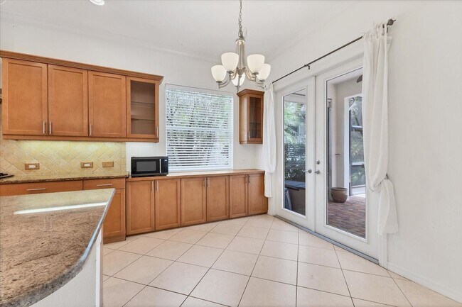 Building Photo - 7236 Lismore Ct