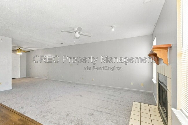 Building Photo - 169 Pine Shadow Dr
