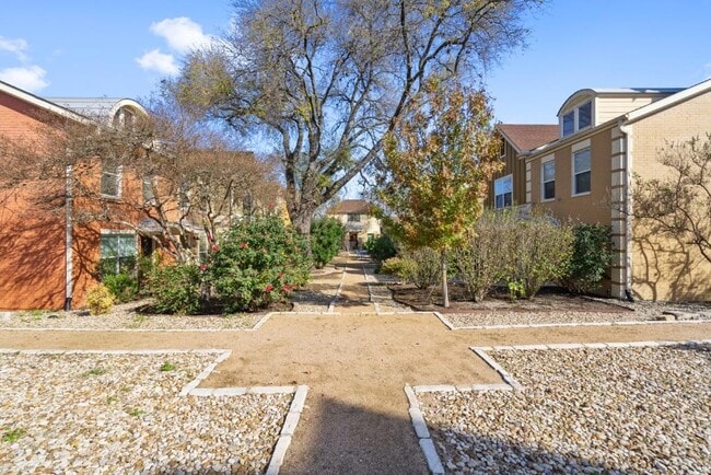 Building Photo - 1101 Grove Blvd