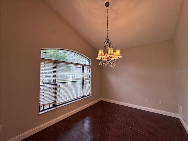 Building Photo - 4924 Raylene Way