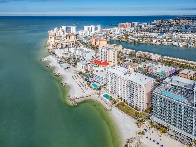 Building Photo - 675 S Gulfview Blvd